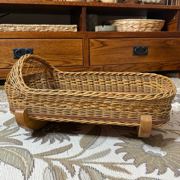 Wicker Doll Bed Cradle Bassinet Wood Rattan Rocking Basket Planter - Picture 1 of 6